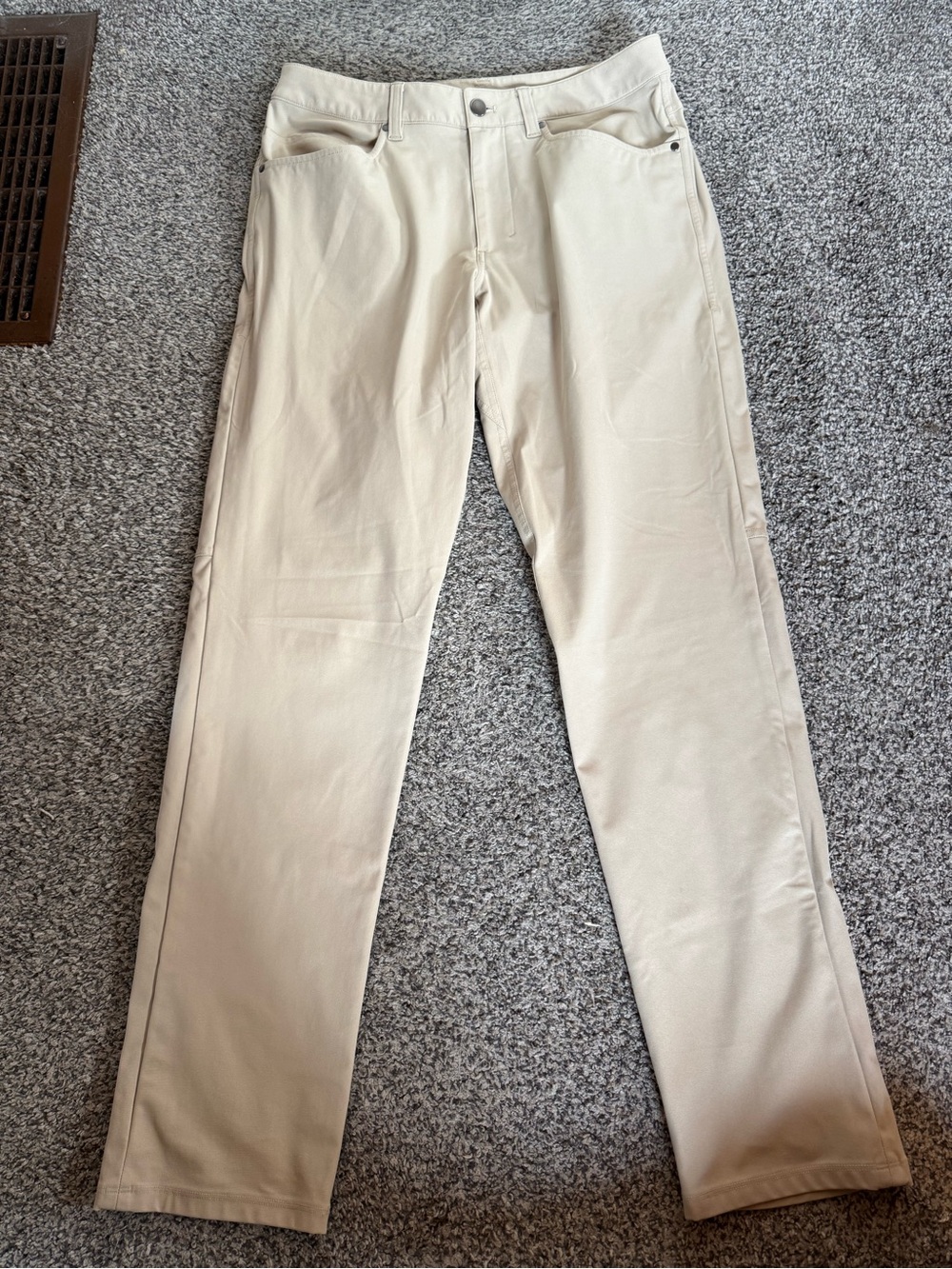 lululemon athletica Men's Straight Chinos in Light Khaki